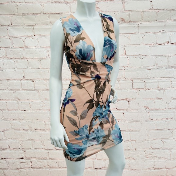 Charlotte Russe Size S Floral Mesh Lined Dress - Picture 2 of 10